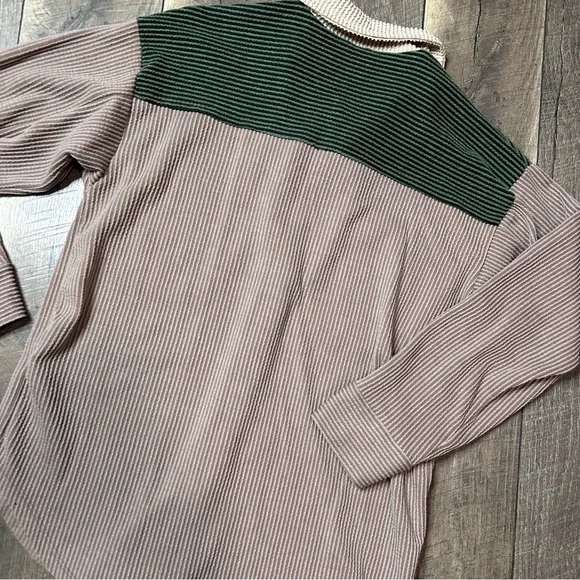Reborn J Colorblock Button Down - Picture 7 of 7